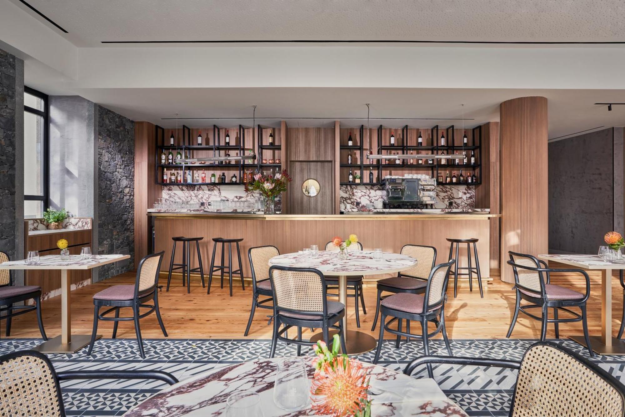 Hotel Barcelo Funchal Oldtown Exteriér fotografie The Bar at The Standard East Village